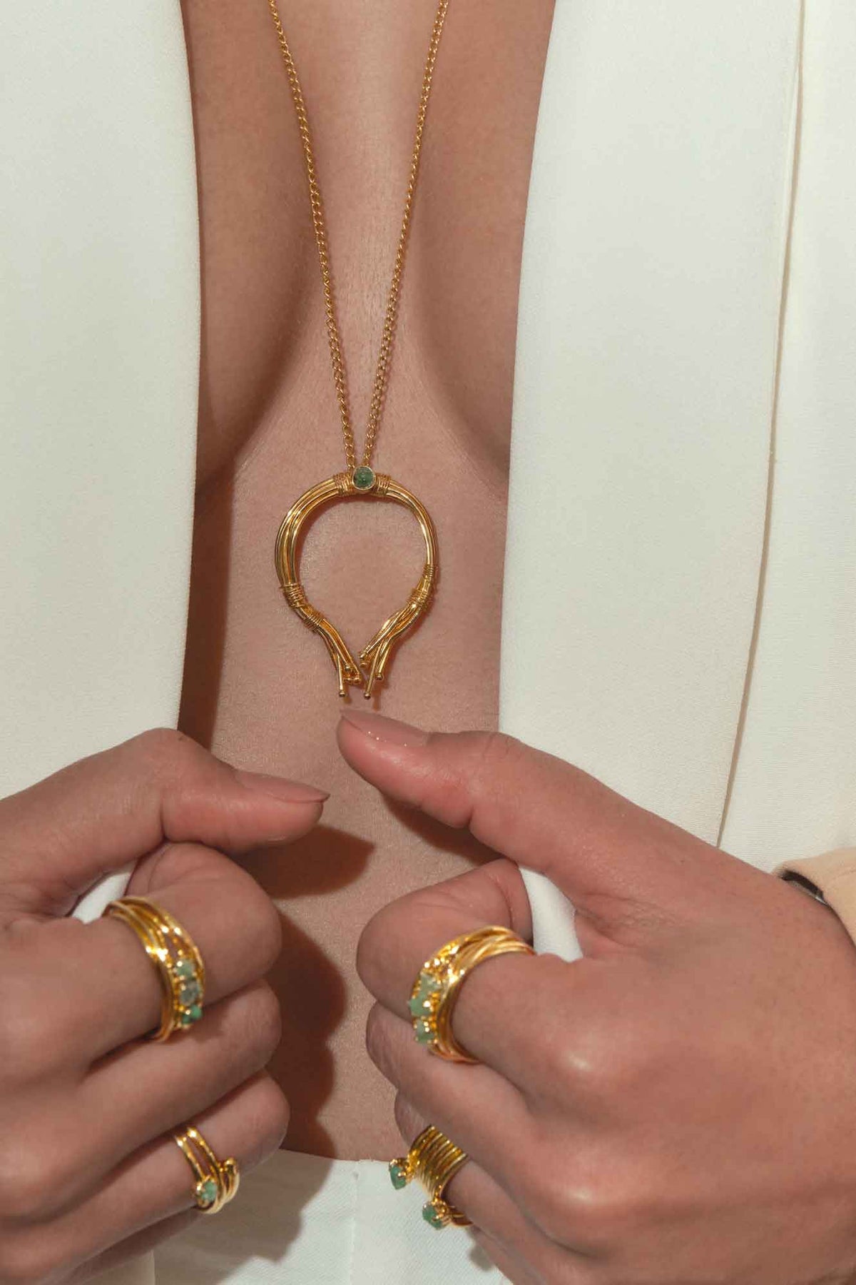 COLLAR ENREDOS HILO