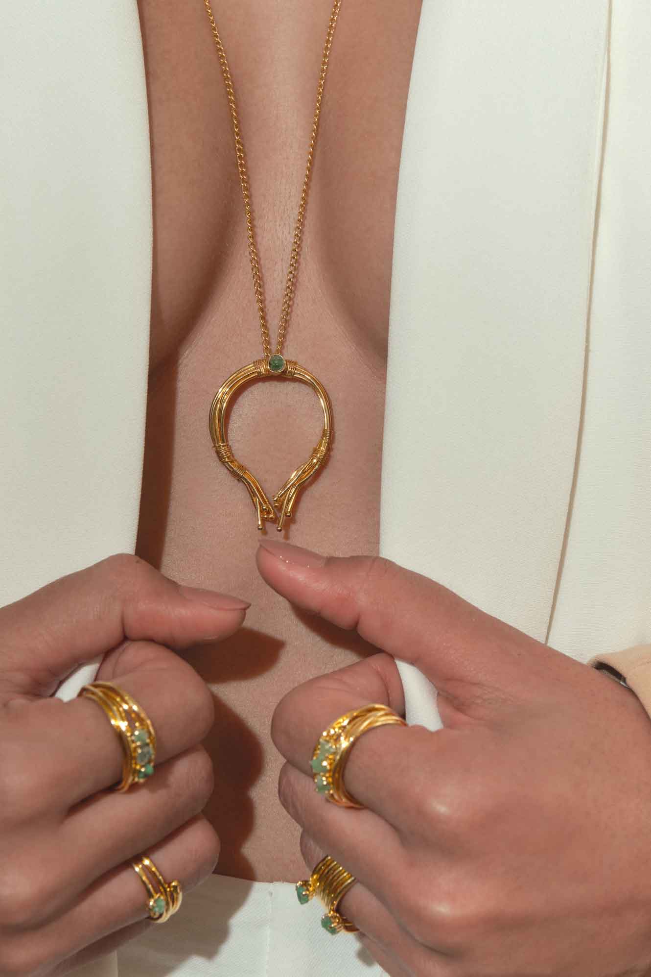 COLLAR ENREDOS HILO