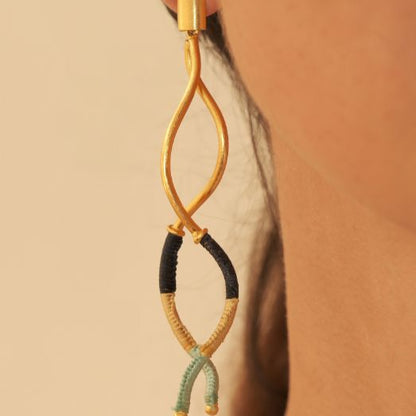 Aretes olas encontradas